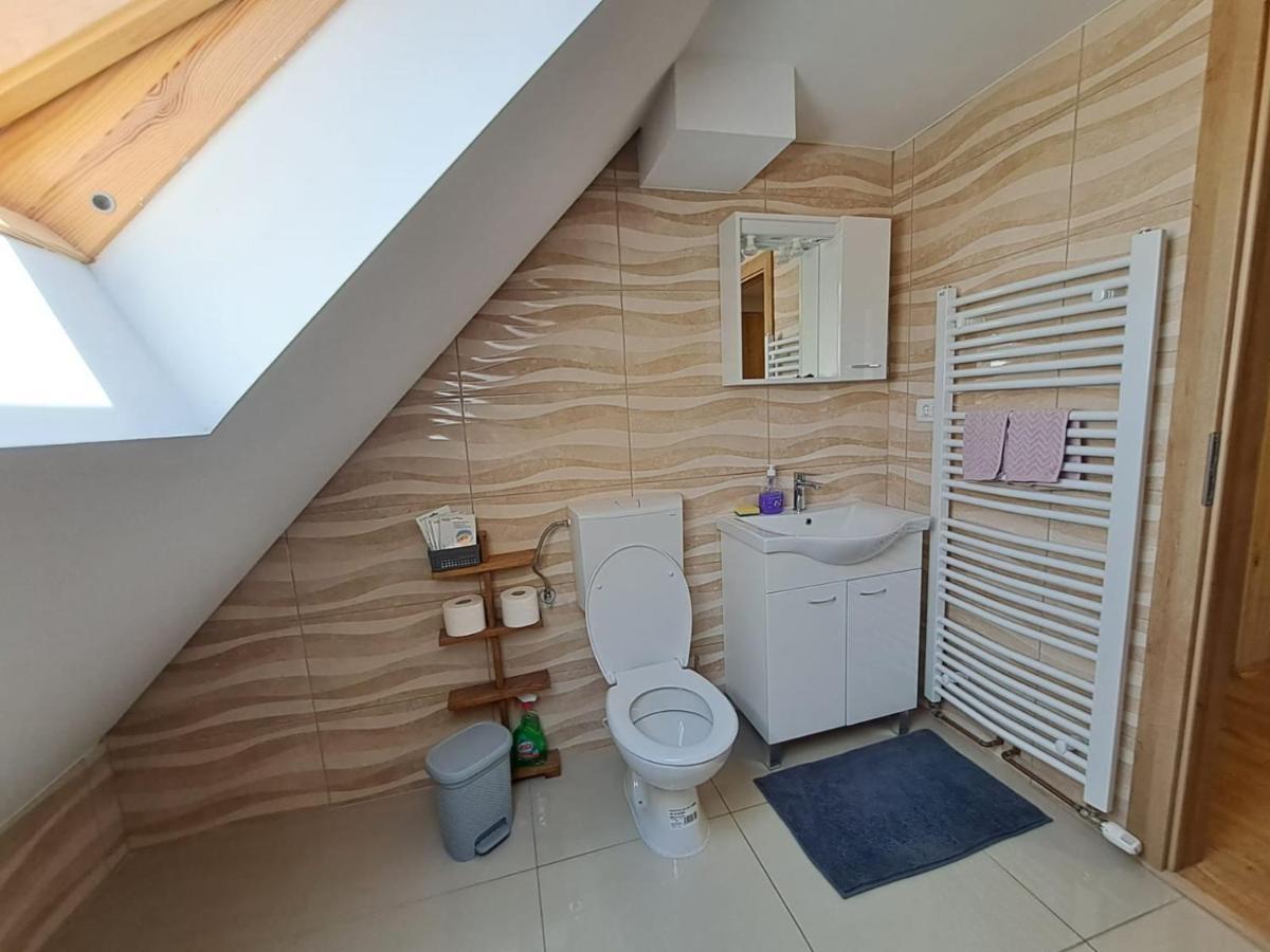 Apartment Iva Duga Resa Eksteriør billede